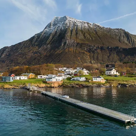 Cool Cabins, Sandhornøy Campingplasser Lekanger
