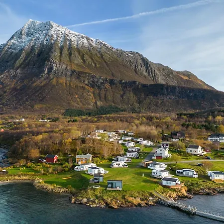 Cool Cabins, Sandhornøy Campingplasser