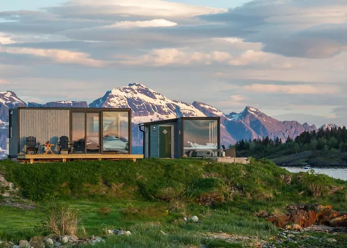 Cool Cabins, Sandhornoy Campingplads Lekanger