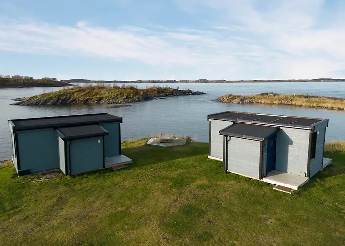 Cool Cabins, Sandhornoy Lekanger