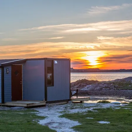 Cool Cabins, Sandhornoy *