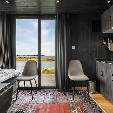 Kamp alanı Cool Cabins, Sandhornoy Lekanger